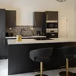 Apartamento Skyway With Jacuzzi Bath